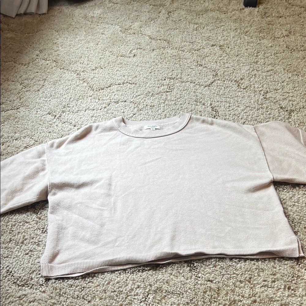 Max Studio Light Beige Cropped boxy Knit Sweater